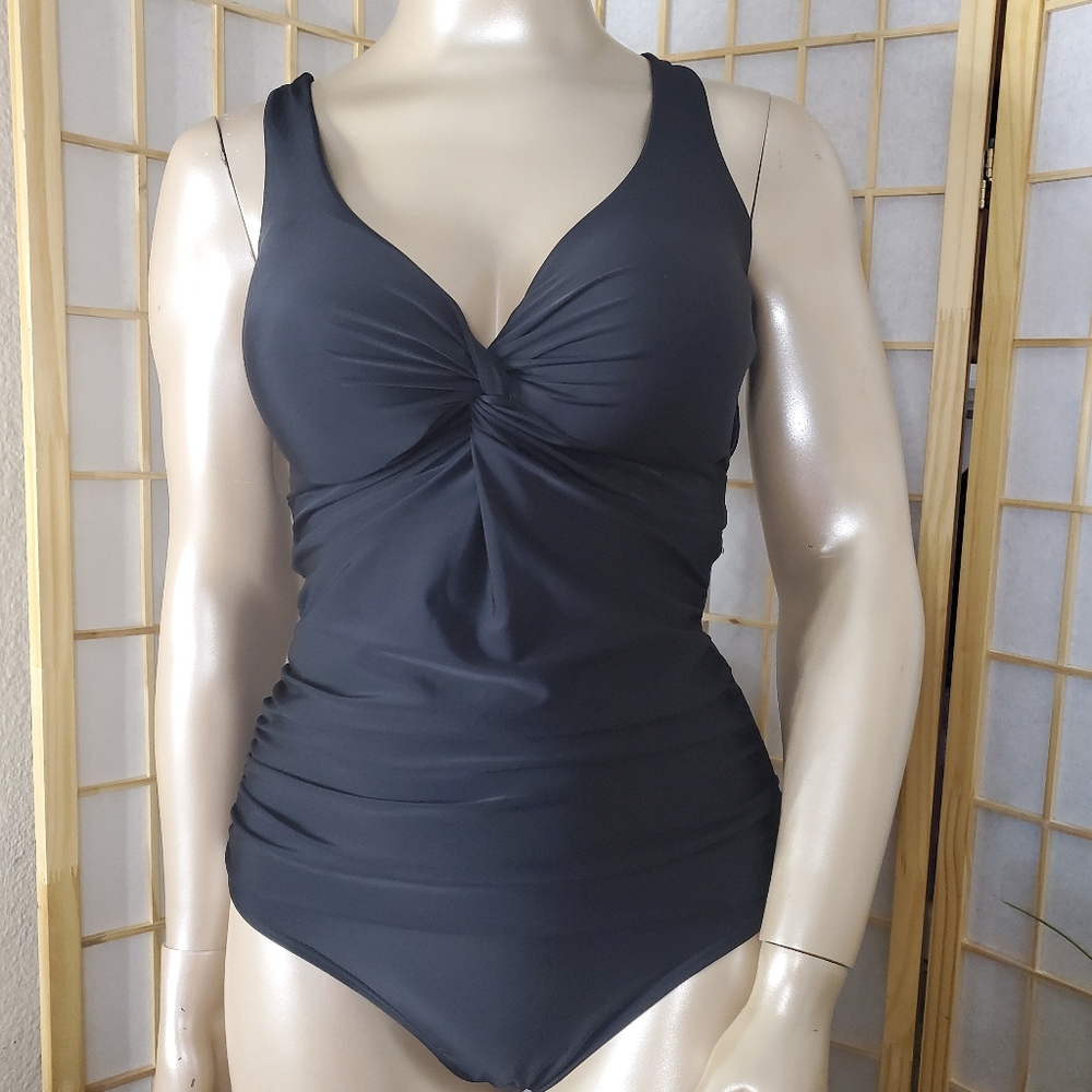 Bathing suit